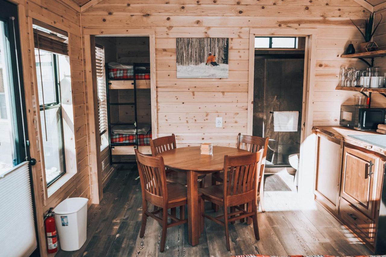 Tiny Homes At Powderhorn Mountain Resort Mesa Zewnętrze zdjęcie